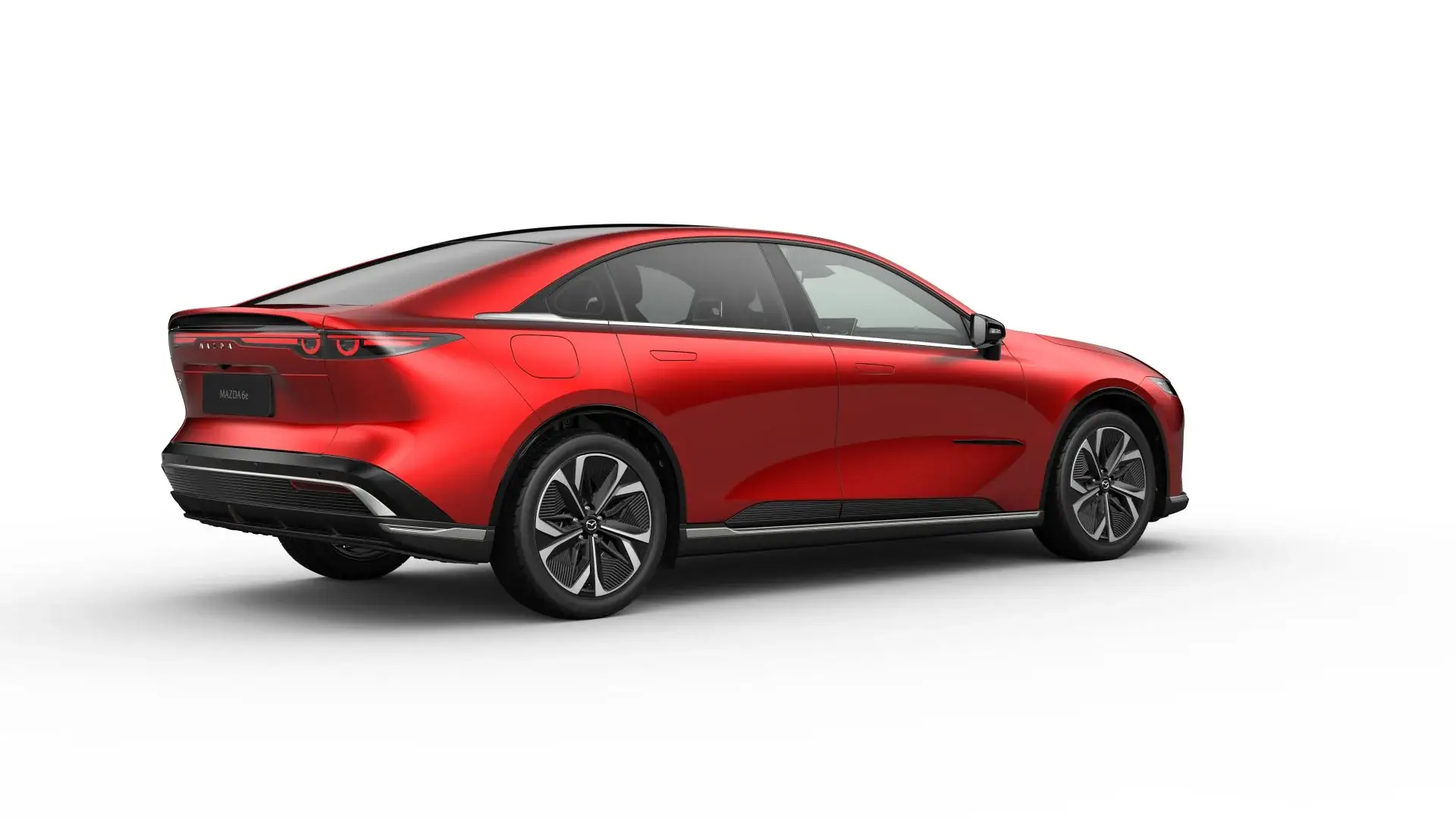 Mazda 6e i Soul Red Crystal sett fra siden