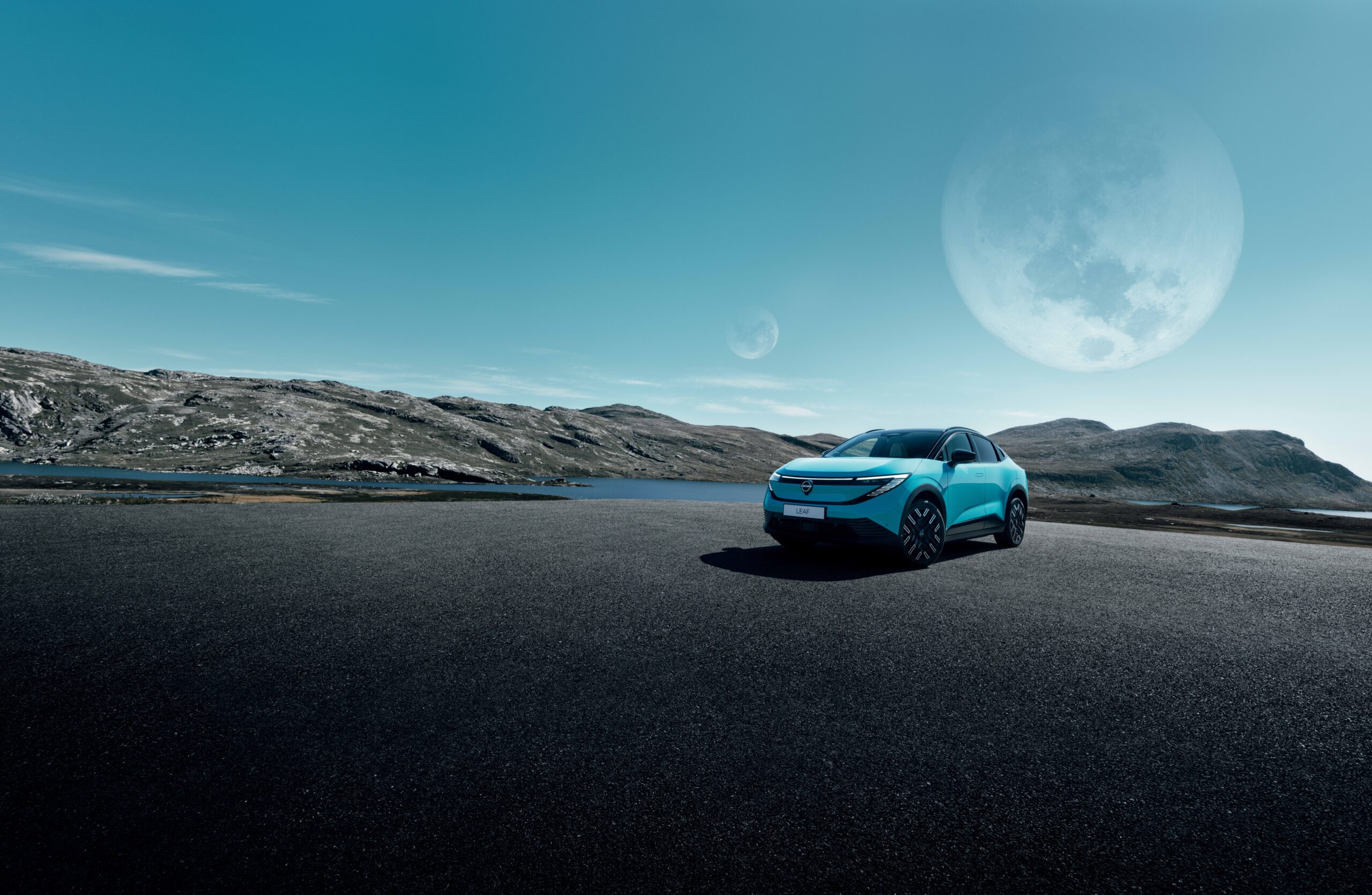 NISSAN LEAF