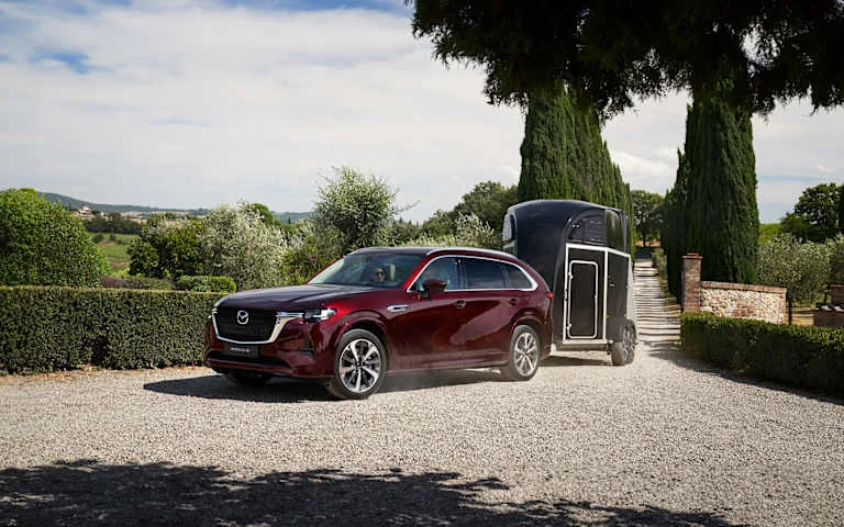 Mazda CX-80 med tilhenger