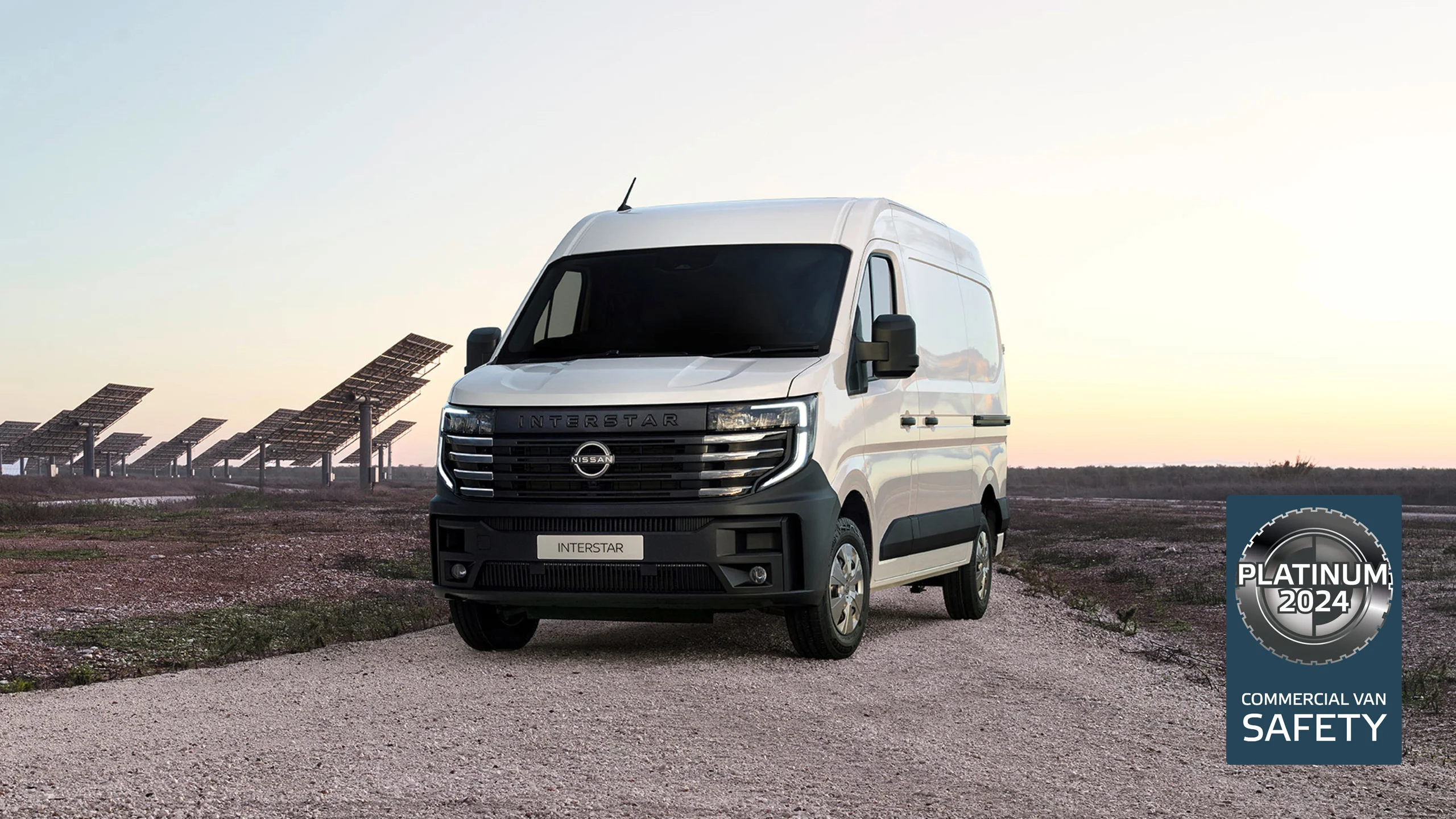 Nissan INTERSTAR med Euro NCAP-plakett