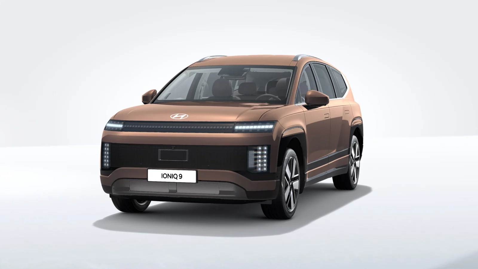 Premium Long Range AWD