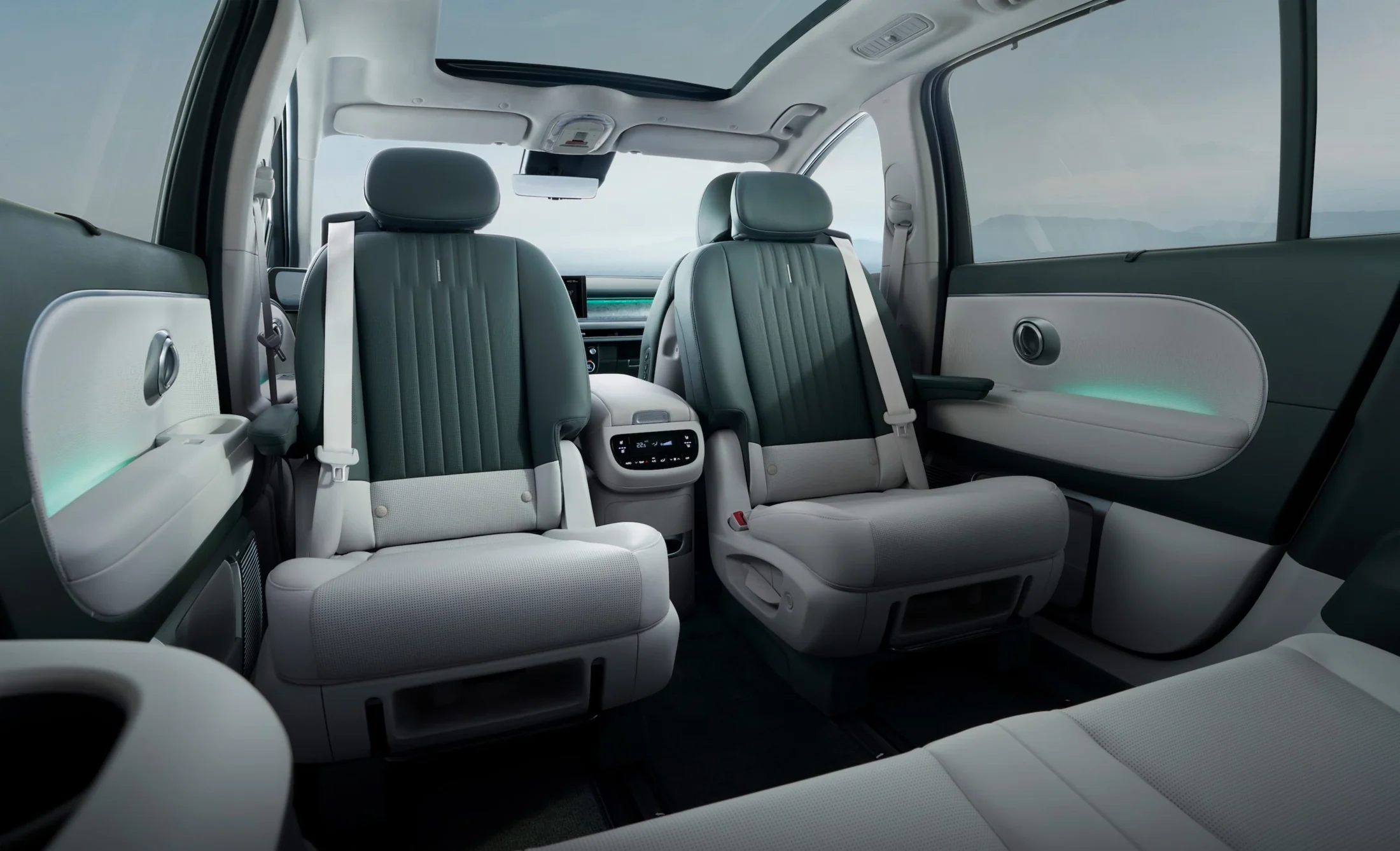 Swivel-seter på andre seterad i Hyundai IONIQ 9